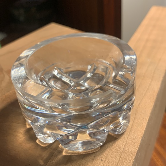 MIDCENTURY GLASS CRYSTAL ASHTRAY SCANDINAVIAN FINLAND - Picture 2 of 9